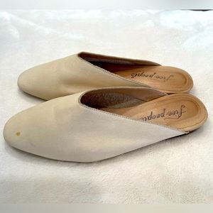 Free People At Ease Slide Mule 36